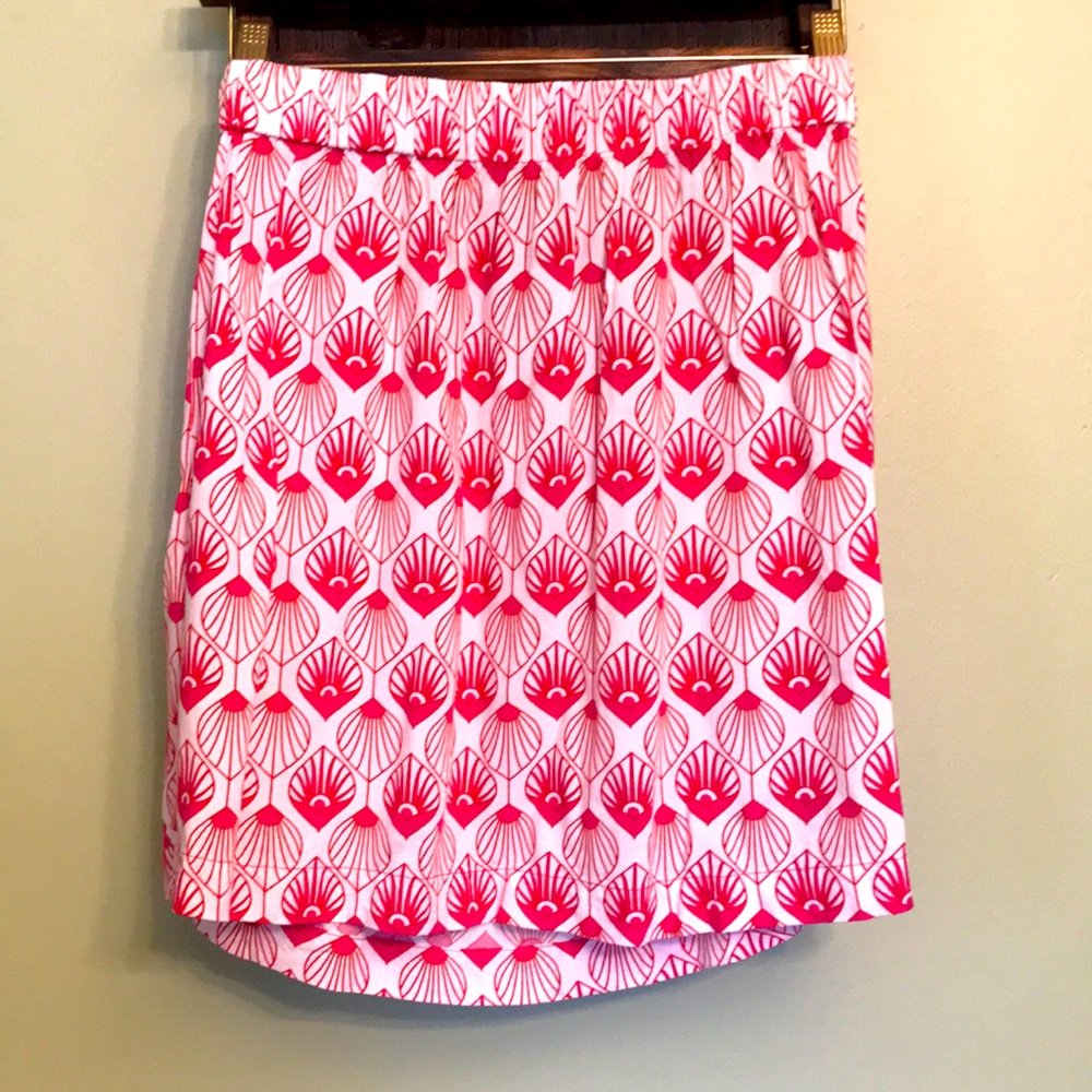 Pattern skirt